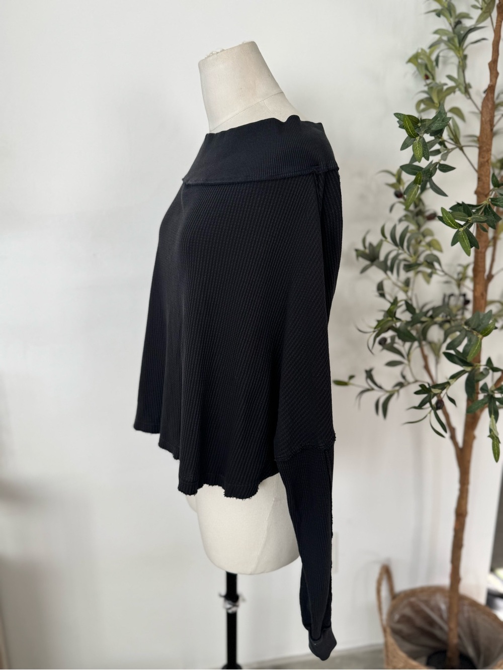Free People We The Free Black Off Shoulder Thermal Top Small Boho Slouchy - Picture 2 of 6